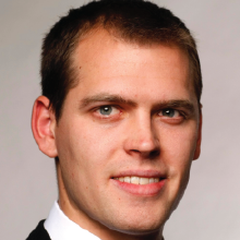 Dr. Julian  Popp, MHP – A Porsche Company